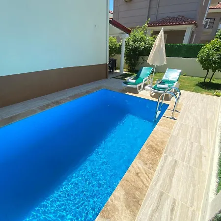 No8 Private Pool 费特希耶