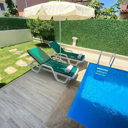 No8 Private Pool 费特希耶